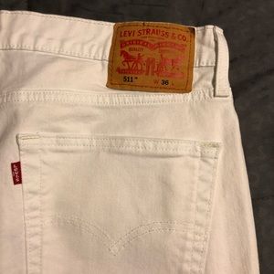 511 Levi shorts